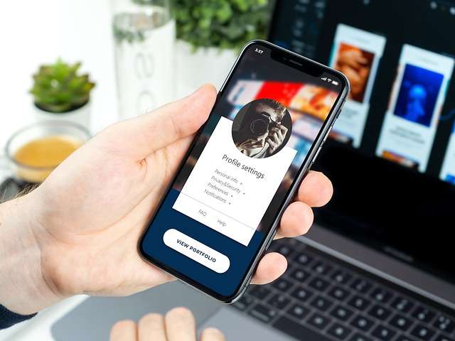 Apple Users Hit by 'Unprecedented' Spyware Alert Volume, Experts Confirm — AI-generated illustration
