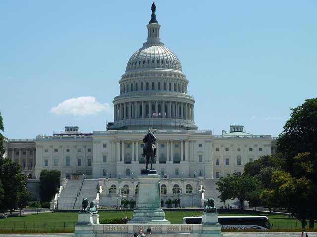 Legislation Introduced to Close ELD Record Alteration 'Loophole' for HOS Compliance — AI-generated illustration