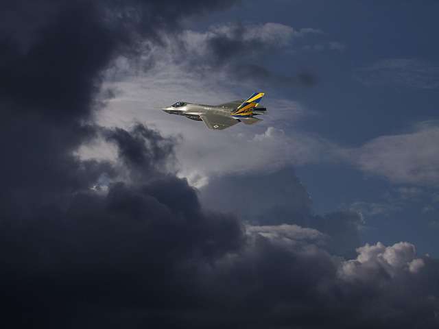Lockheed Martin Navigates Defense Boom: Growth Expected, But Margin Pressures Loom — AI-generated illustration