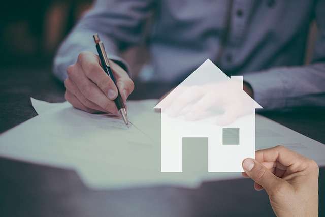Mortgage Insurers Face Higher Capital Requirements for VantageScore 4.0 Loans — AI-generated illustration