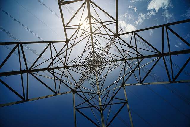 Time-Based Utility Rates & Home Battery Synergy: A New Era for Consumer Power Management — AI-generated illustration